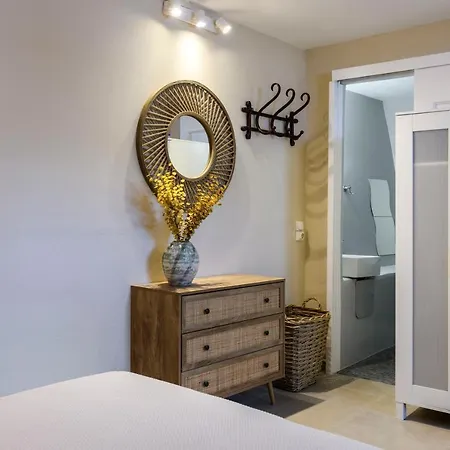 Blueisla Alpha Town Mykonos * Mykonos Town